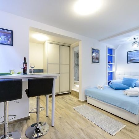 Apartman Gloria ดูบรอฟนิก ภายนอก รูปภาพ