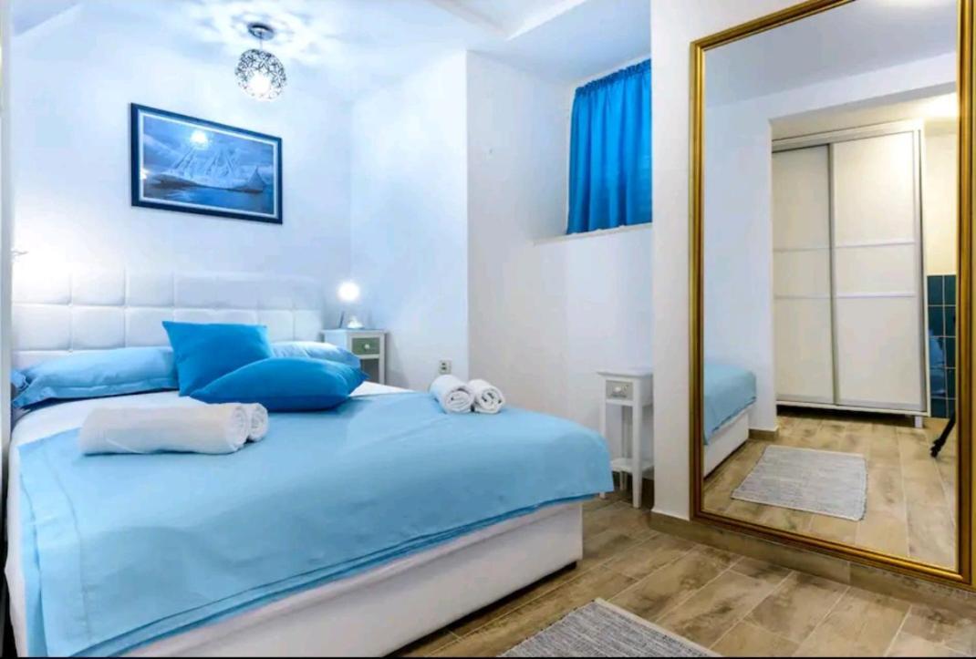 Apartman Gloria ดูบรอฟนิก ภายนอก รูปภาพ